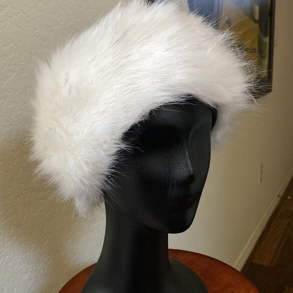 Faux Fur Russian Hat - Picture 6 of 6